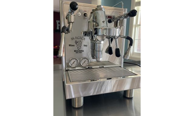 Espresso Machines Bezzera Magica