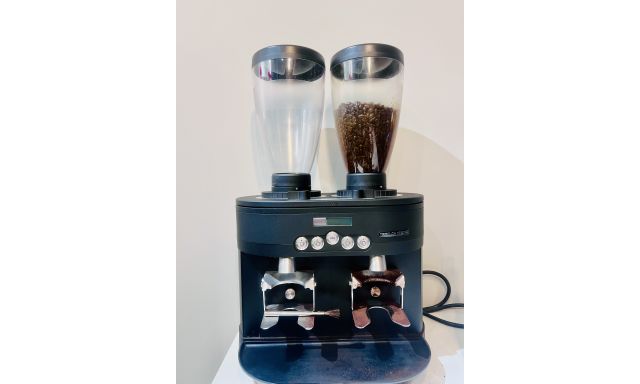 Espresso Grinders Mahlkonig K30 Twin