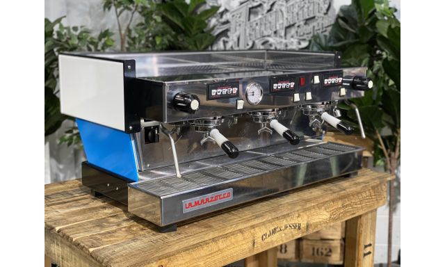 Espresso Machines La Marzocco Linea Classic AV