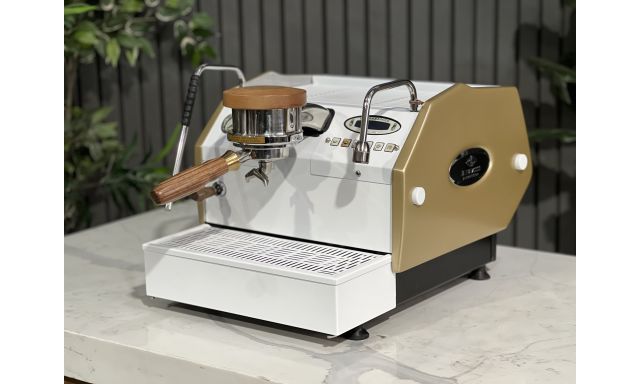 Espresso Machines La Marzocco GS3
