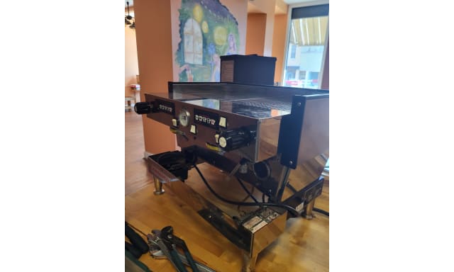 Espresso Machines La Marzocco Linea 2AV (Automatic Volume)