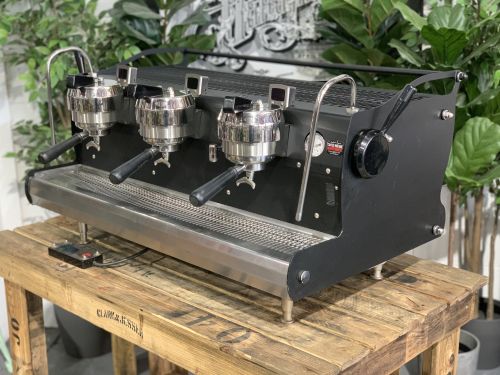Espresso Machines Synesso Cyncra
