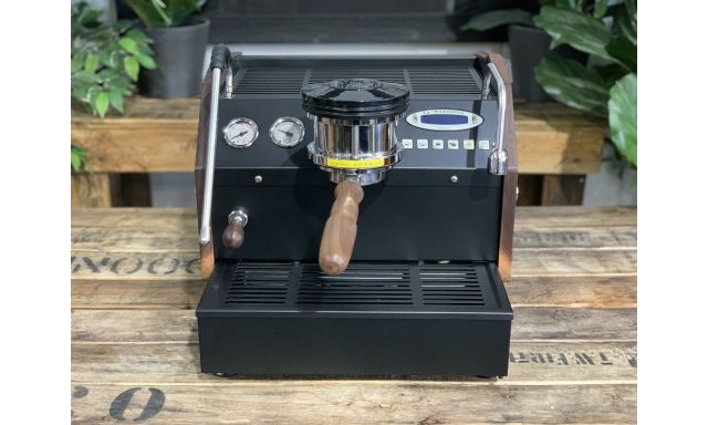 Espresso Machines La Marzocco GS3