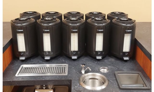 Pod Machines Zojirushi Thermal Gravity Pot Beverage Dispenser $40  Zojirushi Thermal Gravity Pot AY-AE25/25N	