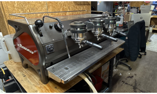 Espresso Machines La Marzocco Strada