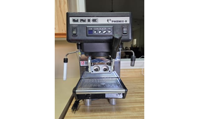 Espresso Machines Unic phoenix/ 200 bd de la madeleine