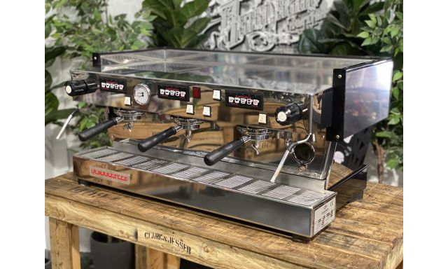 Espresso Machines La Marzocco Linea Classic AV