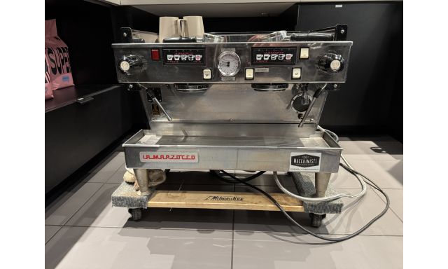 Espresso Machines La Marzocco Linea 2AV (Automatic Volume)