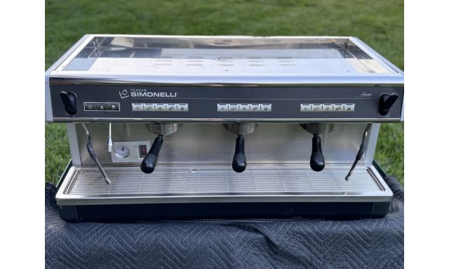 Espresso Machines Nuova Simonelli Appia