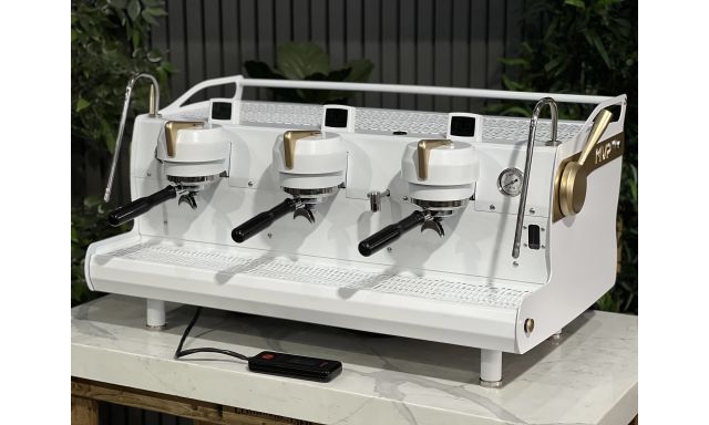 Espresso Machines Synesso MVP