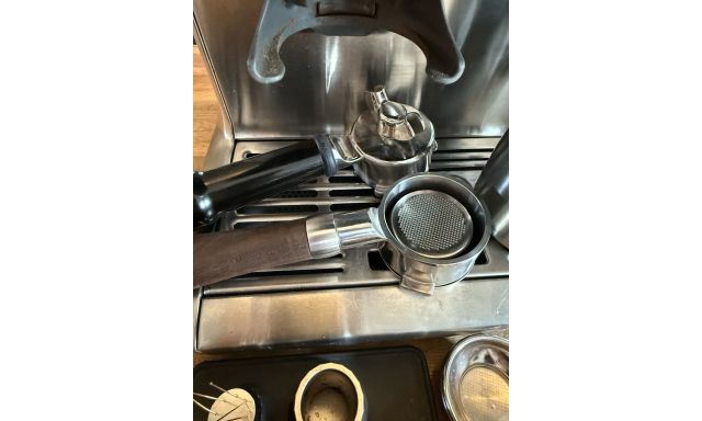 Espresso Machines Breville BES870XL