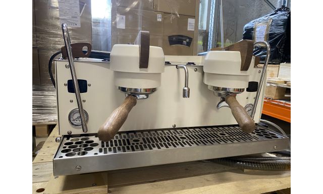 Espresso Machines Synesso S200