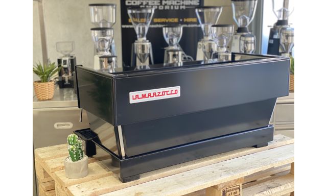 Espresso Machines La Marzocco Linea Classic AV