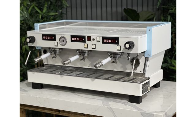 Espresso Machines La Marzocco Linea Classic