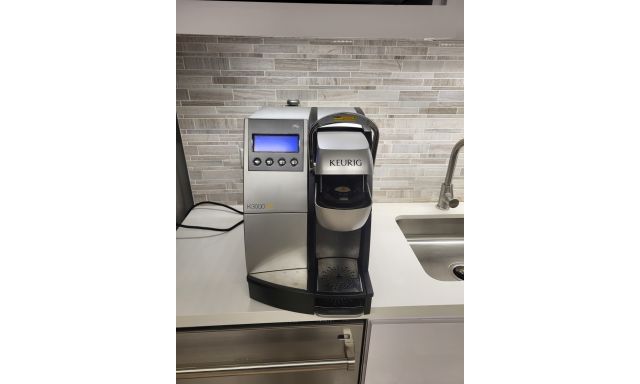 Pod Machines Keurig k3000SE