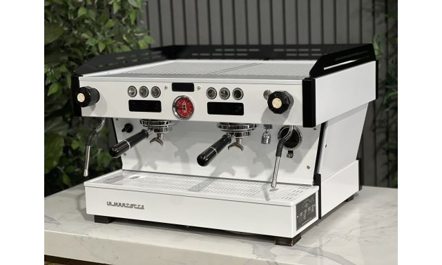 Espresso Machines La Marzocco Linea PB