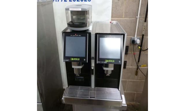 Super Automatic Machines Eversys E4