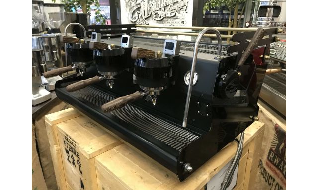 Espresso Machines Synesso Cyncra