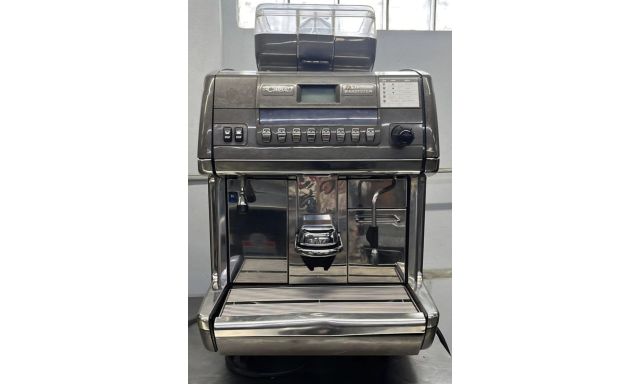 Super Automatic Machines La Cimbali S39 Barsystem Touch